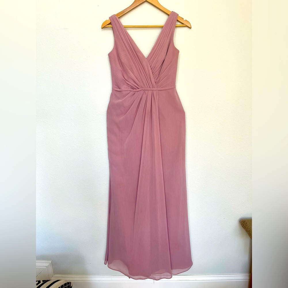 David’s Bridal Faux-Wrap Pleated Chiffon Bridesmaid Dress Size 4